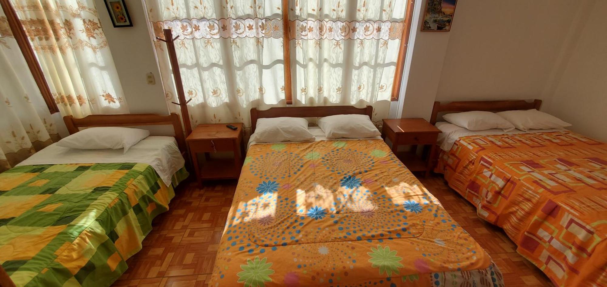 Hospedaje Olguita Oxapampa Ngoại thất bức ảnh