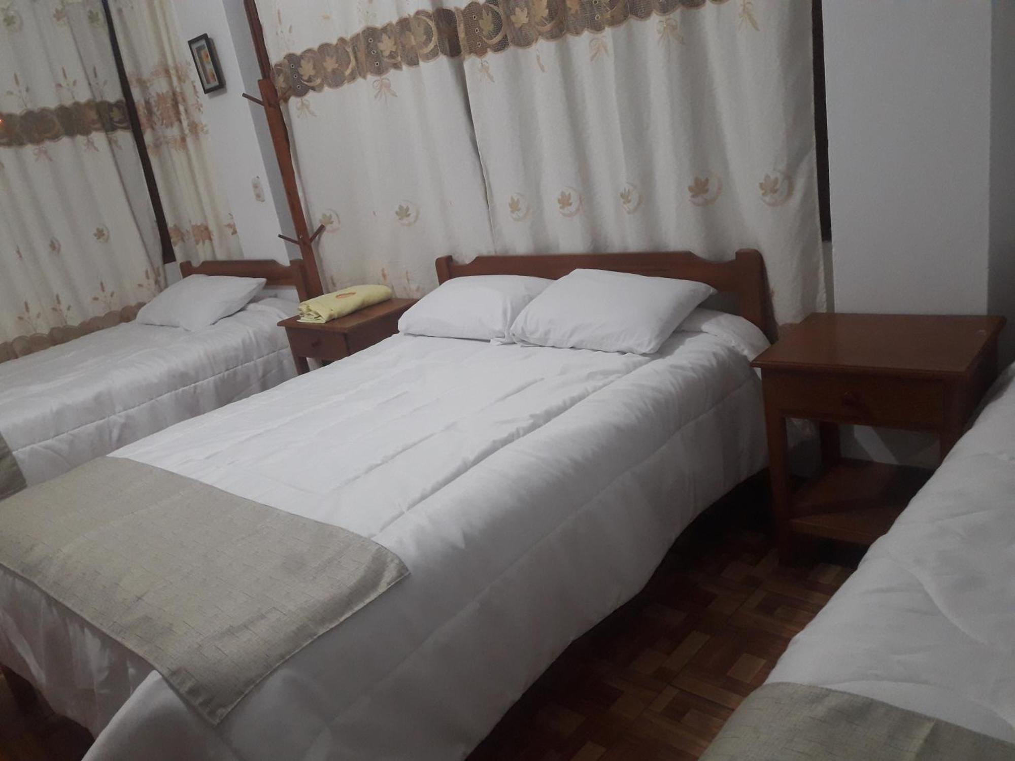 Hospedaje Olguita Oxapampa Ngoại thất bức ảnh