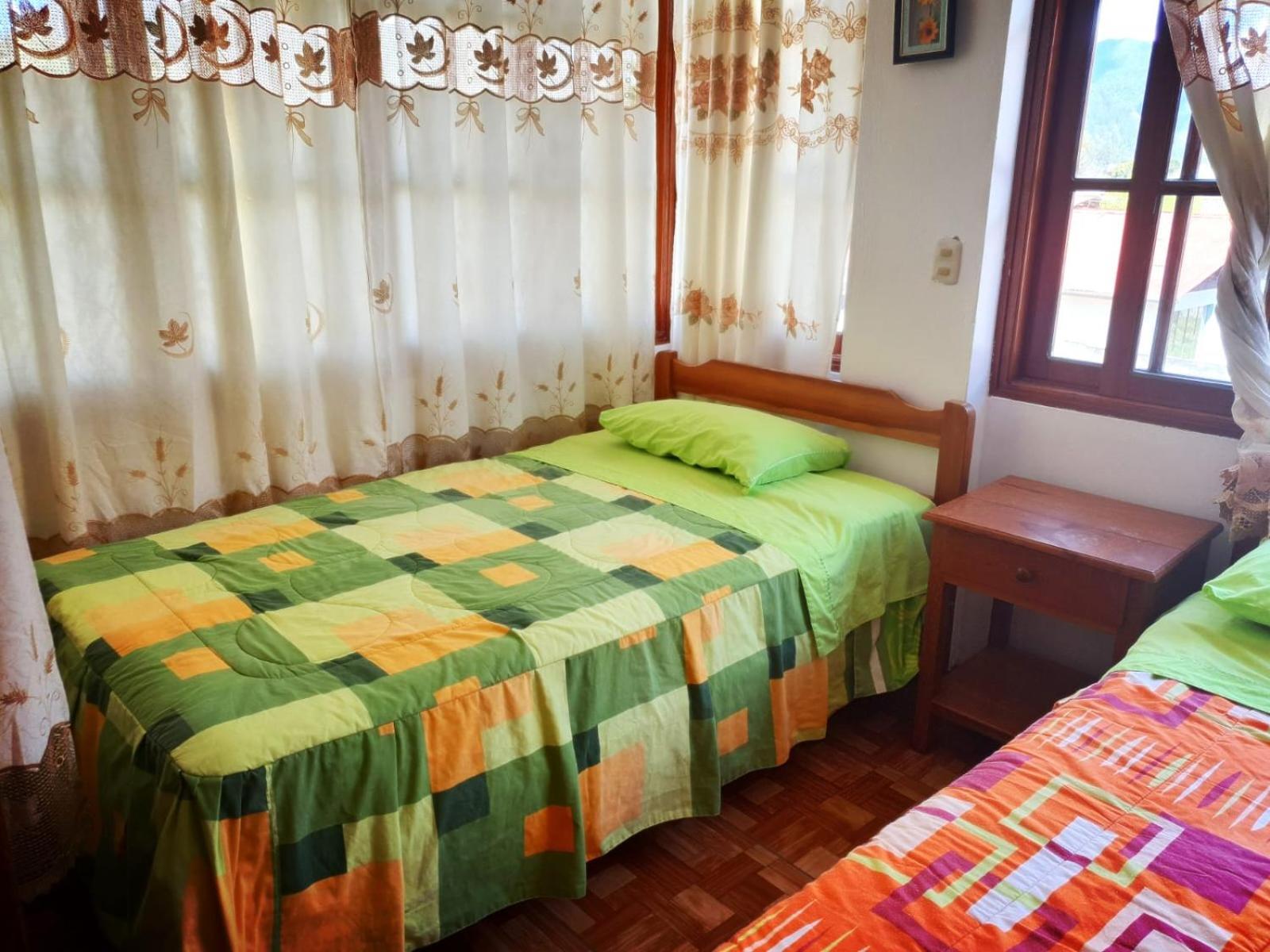 Hospedaje Olguita Oxapampa Ngoại thất bức ảnh