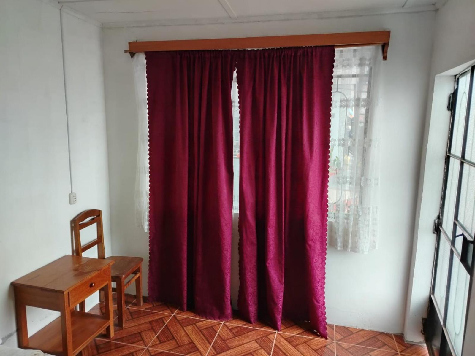 Hospedaje Olguita Oxapampa Ngoại thất bức ảnh